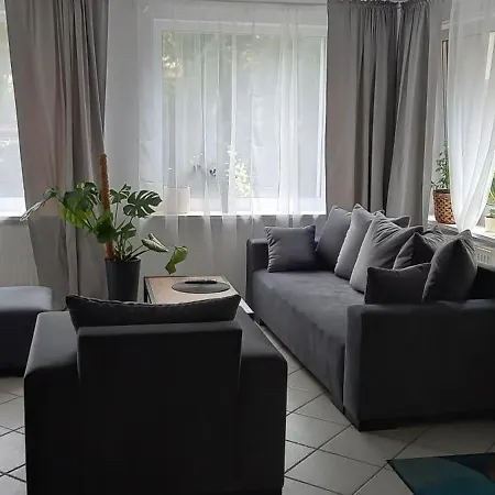 Homestay Domek Pod Sosnami